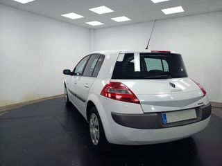 Renault Megane Authentique 1.5dCi 85cv