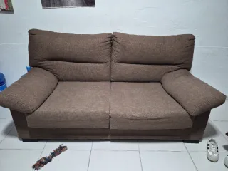 Sofas de dos i tres plazas 250€ negociables