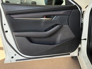 Mazda Mazda3 2.0 e-SKYACTIV-X HOMURA