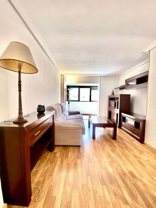 Piso en alquiler en Canillas en Madrid