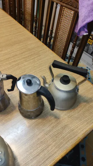 Set di caffettiere in alluminio vintage