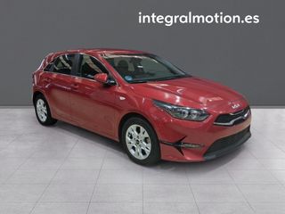 Kia Ceed 1.6 MHEV iMT 100kW (136CV) Drive