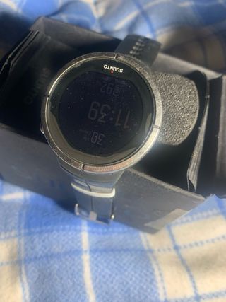 Reloj Suunto Negro funciona perfectamente