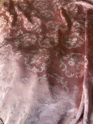 Coperta vintage rosa antico in raso