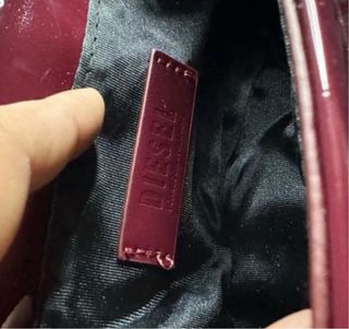 Borsa Diesel in pelle scamosciata bordeaux