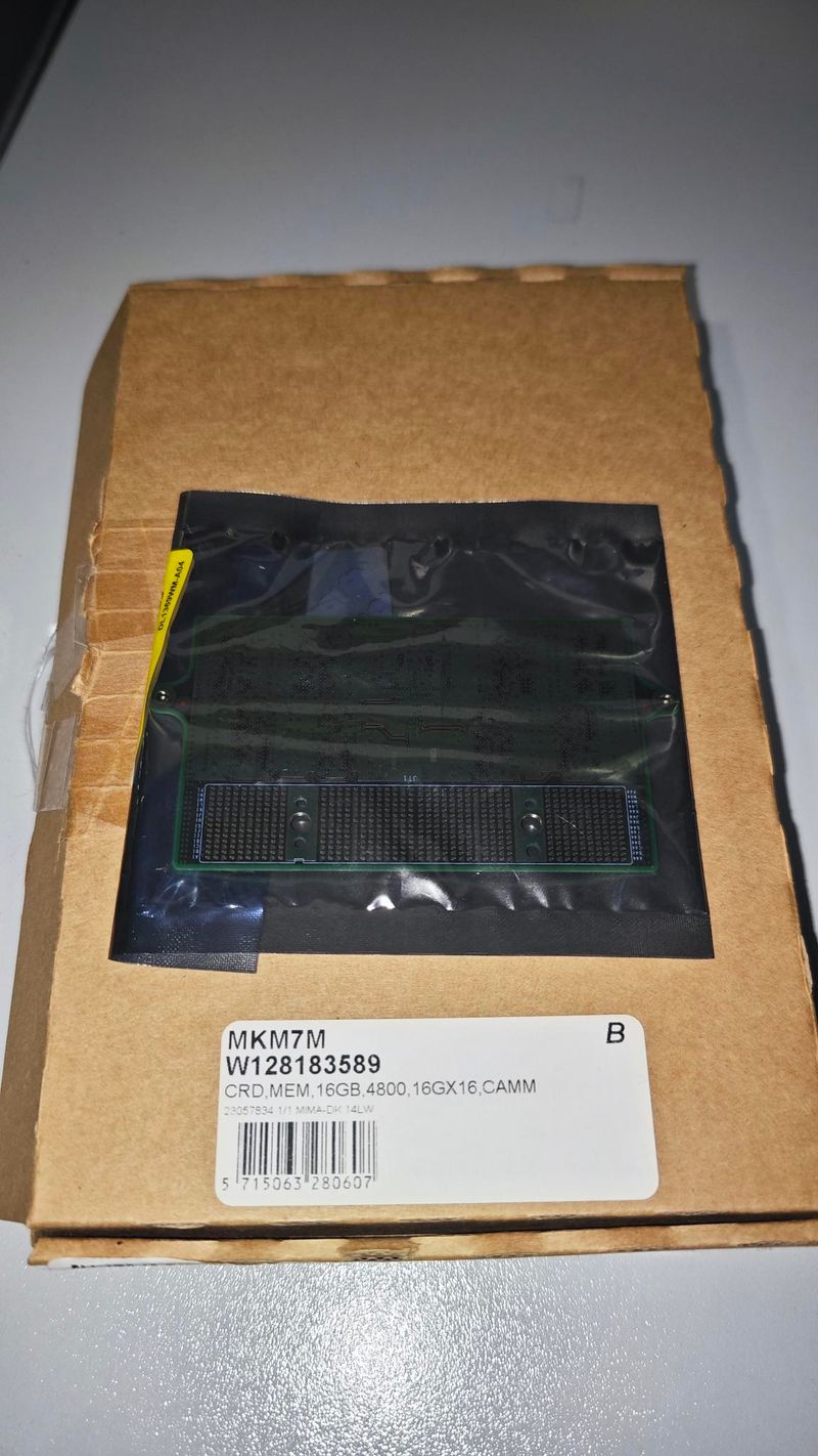 Memoria CAMM Dell 16GB DDR5 4800MHz - MKM7M afbeelding 2