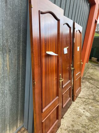 Puertas interiores de madera (3 unidades)