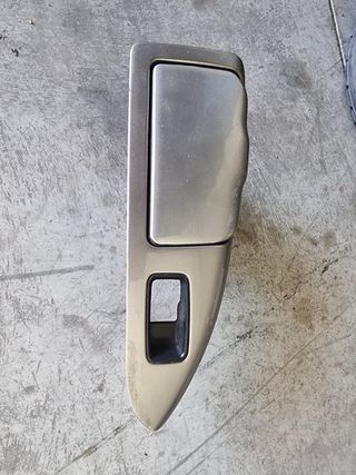 Cenicero Trasero Derecho Toyota 120