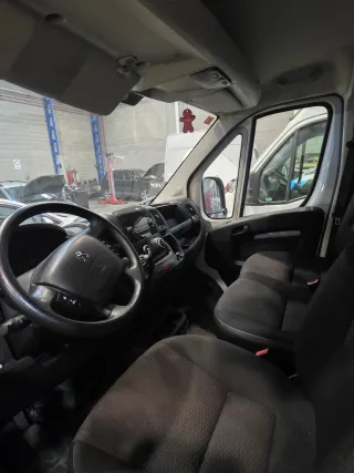 Peugeot Boxer 2021 L3H2