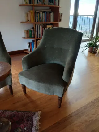 Divano 3 posti velluto verde   + 2 poltrone