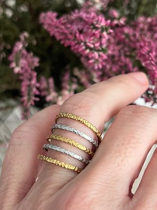 Anillos apilables oro y plata