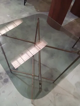 Mesa auxiliar cristal y metal Zara Home