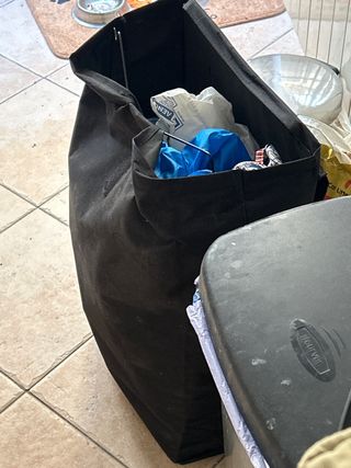 Bolsa de bolsas negra y azul