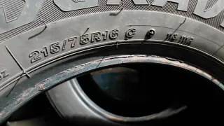 Neumático 215/75/16