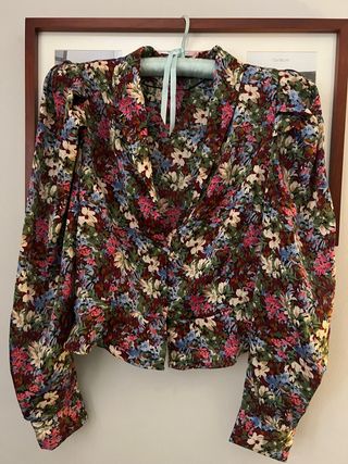 Blusa Zara floral manga larga