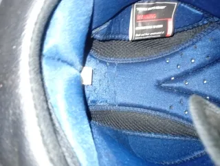 Casco rosa Beon con visera