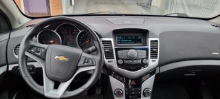 Chevrolet Cruze 1.6LT 2012
