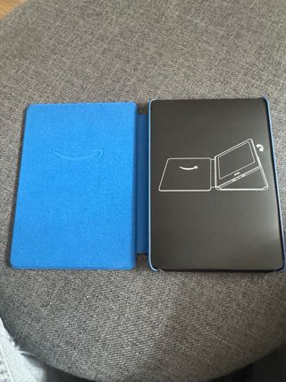 Kindle Paperwhite 10 Nero + cover mai usata