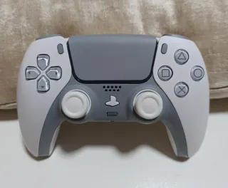 Mando PS5/PC Personalizado Gris y Blanco