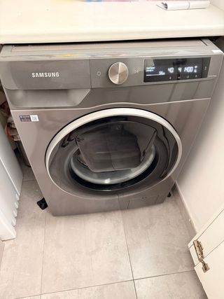 Lavadora Samsung 9kg con Autodosificación Clase A