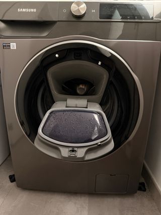 Lavadora Samsung 9kg con Autodosificación Clase A