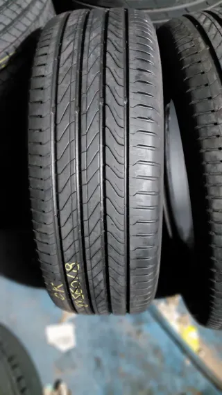 Neumático 225/60/18