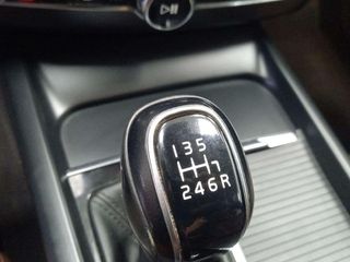 Volvo XC60 2.0 D3 MOMENTUM PRO ADBLUE