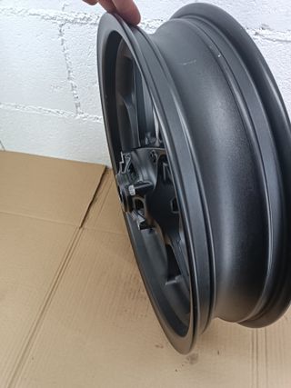 Llanta Forza 750 Honda 2025 rueda delantera NSS