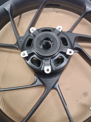 Llanta Forza 750 Honda 2025 rueda delantera NSS