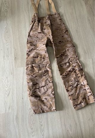 Traje Gore-Tex Ejército Español Árido