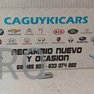 CARCASA RETROVISOR IZQUIERDO TOYOTA AVENSIS USADO