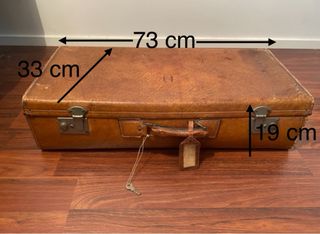 Maleta antigua de cuero