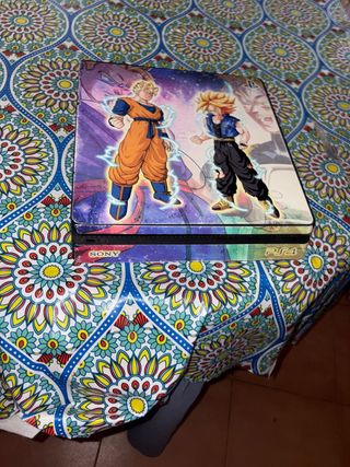 Consola PS4 Edición Especial Dragon Ball