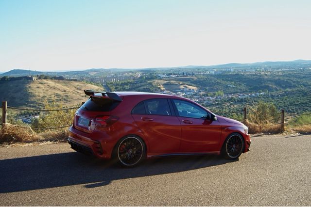 Mercedes benz a45 amg 2018