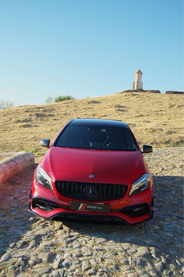 Mercedes benz a45 amg 2018