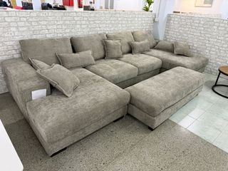 Sofa de alta gama rinconera + puff NUEVO