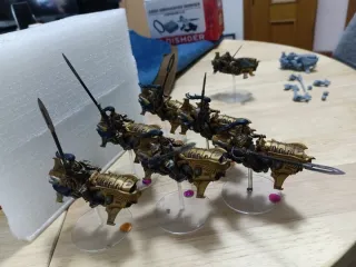 Adeptus Custodes Vertus Praetors (Warhammer 40k)