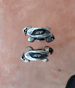 Pedales Shimano XT