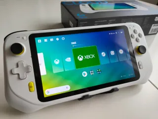 Logitech G Cloud Gaming Handheld Blanca