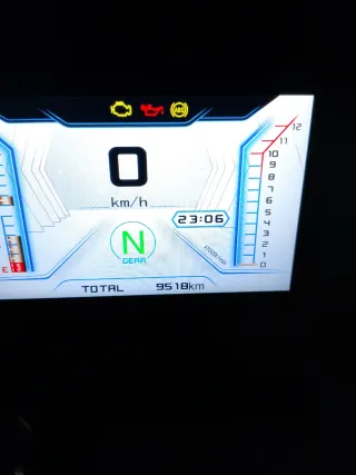 QJMotor 700 RST Moto.