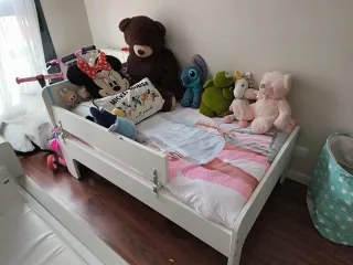 Cama infantil IKEA blanca