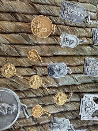 Colección medallas religiosas