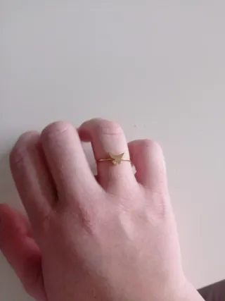 Anillo mariposa dorado ajustable