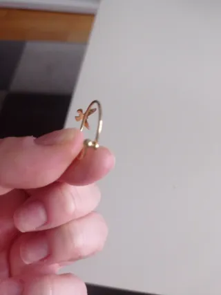 Anillo mariposa dorado ajustable