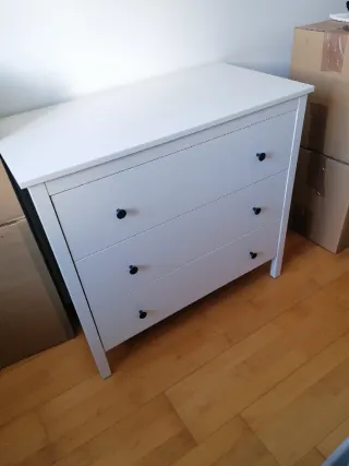 Cómoda blanca 3 cajones Ikea