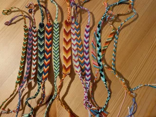 Braccialetti fatti a mano arcobaleno