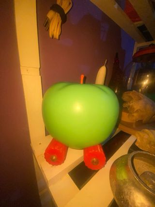 Giocattolo vintage d’arredo mela anni '80