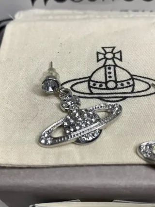 Pendientes Orb Plateado