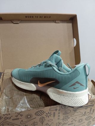 Nike Juniper Trail 3 Talla 40 Verde/Azul