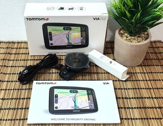 TomTom VIA 52 GPS ( Completo - EU 2025 ) Bluetooth